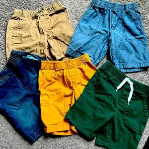 Assorted boys size 4 shorts!!!